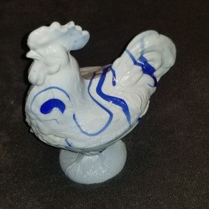 Milk glass VINTAGE CHICKEN CANDY DISH!